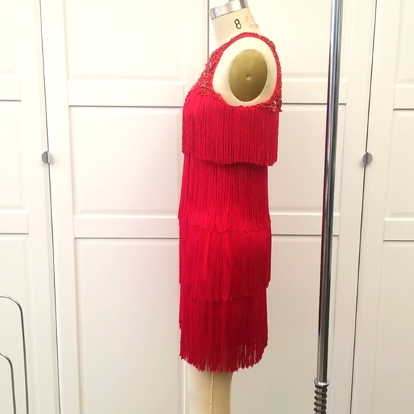 ❤💃 Aidan Mattox Red Fringe Embellished High Neck Dress💃 - Picture 2 of 11